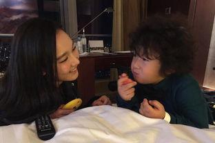 娱乐吃瓜美女主持,美女主持的瓜田传奇